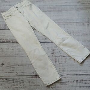 Frame Denim Women's Straight Leg Jeans in Cream W/ Contrast Stitching